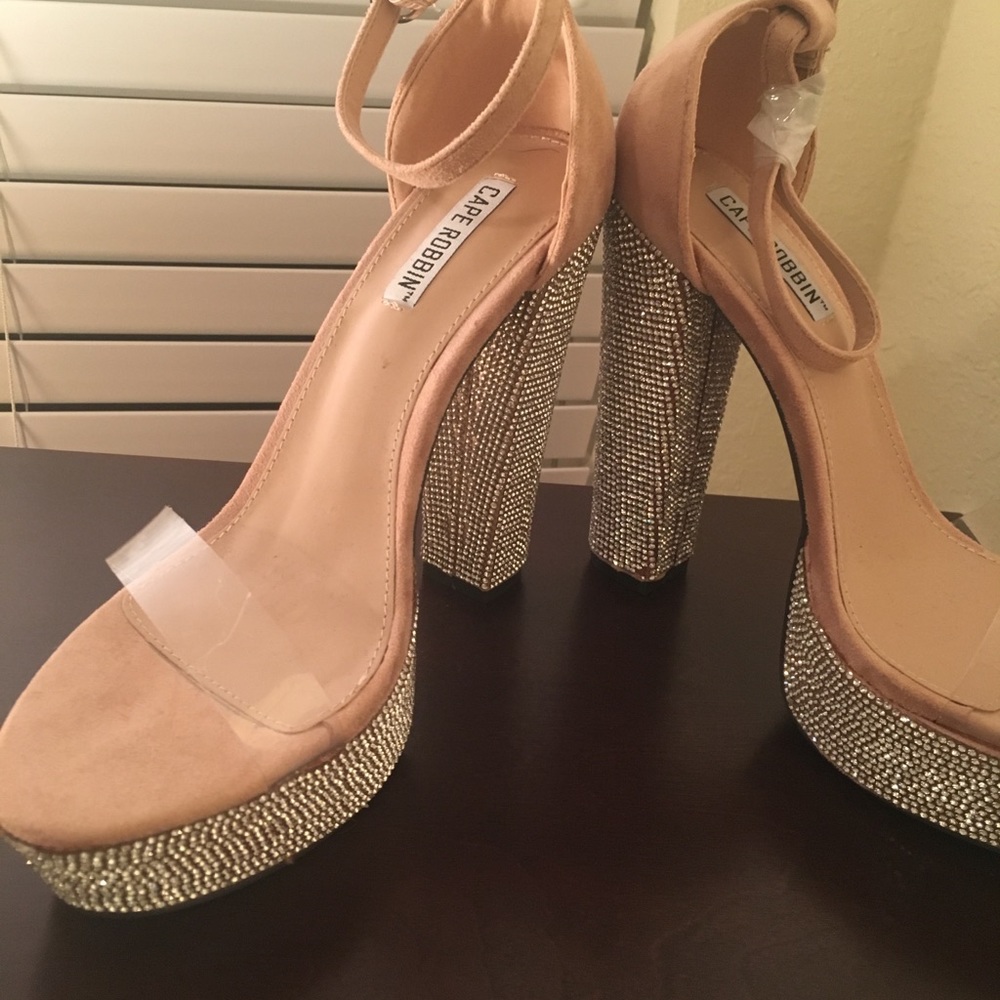 Cape Robbin Blush Rhinestone Platform Sandals 8 - image 8